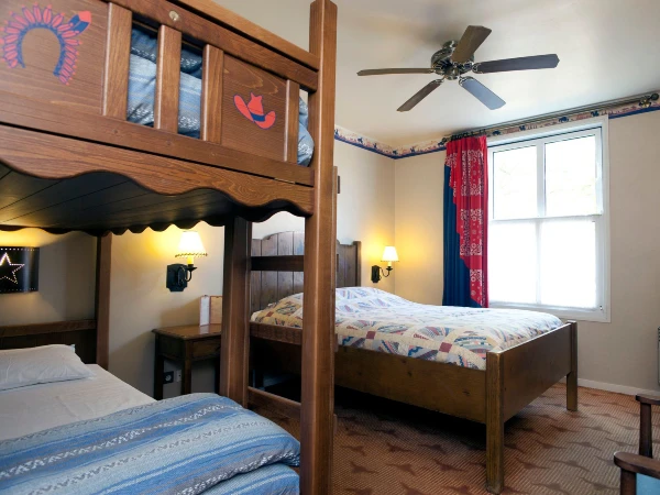 Hotel Santa Fe family room